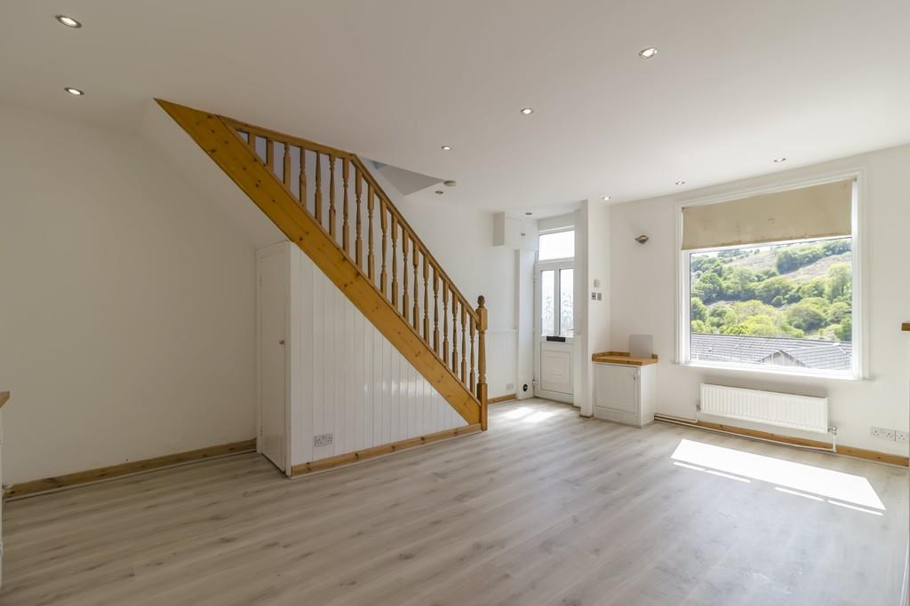 house - terraced for sale bedw road