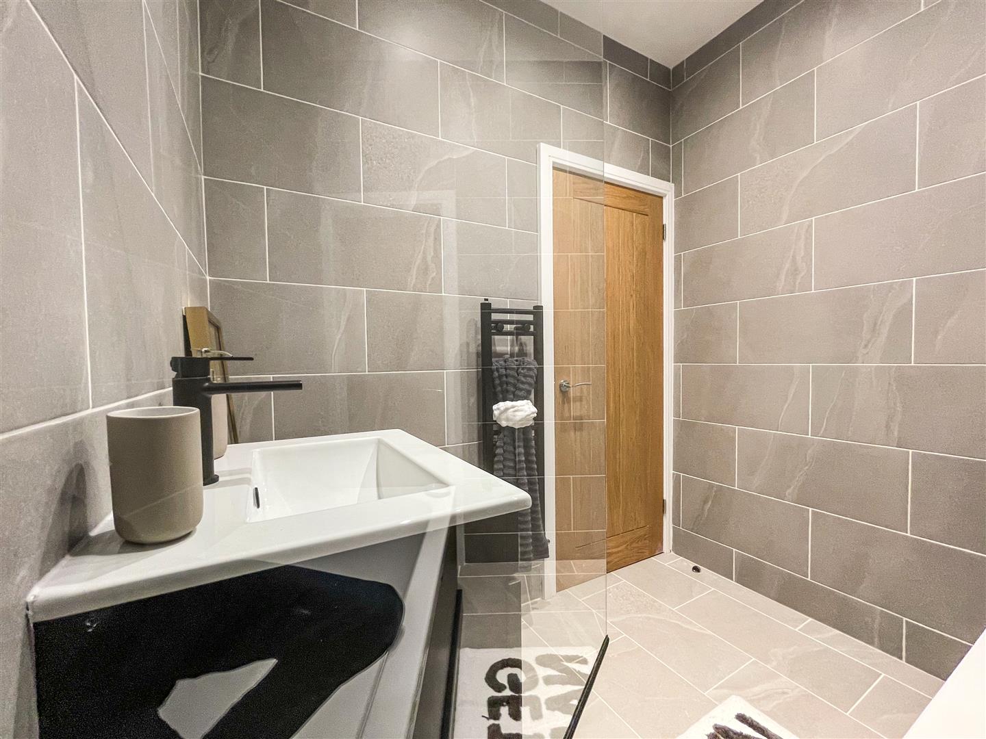 house - end terrace for sale sunny bank