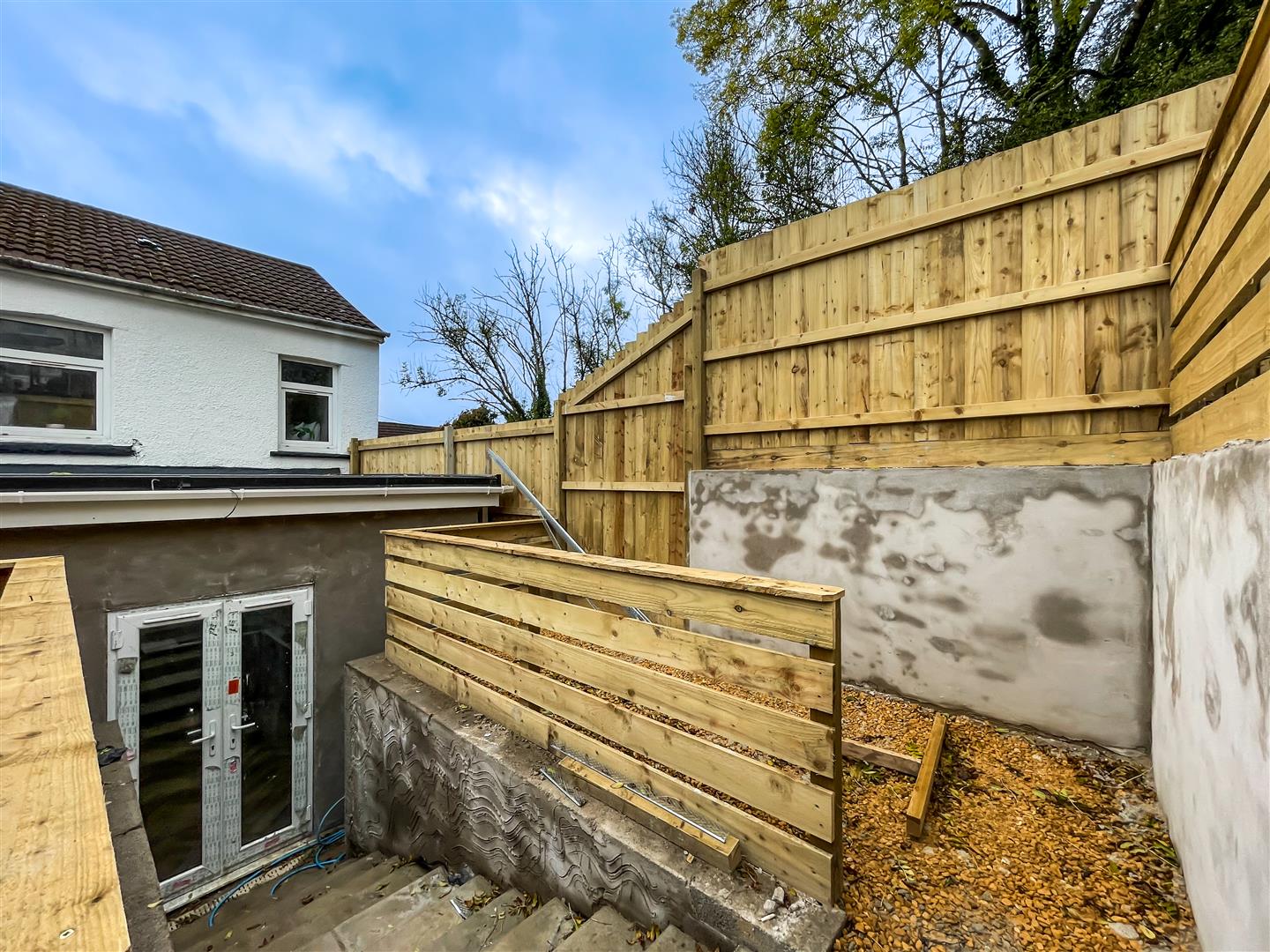 house - end terrace for sale sunny bank