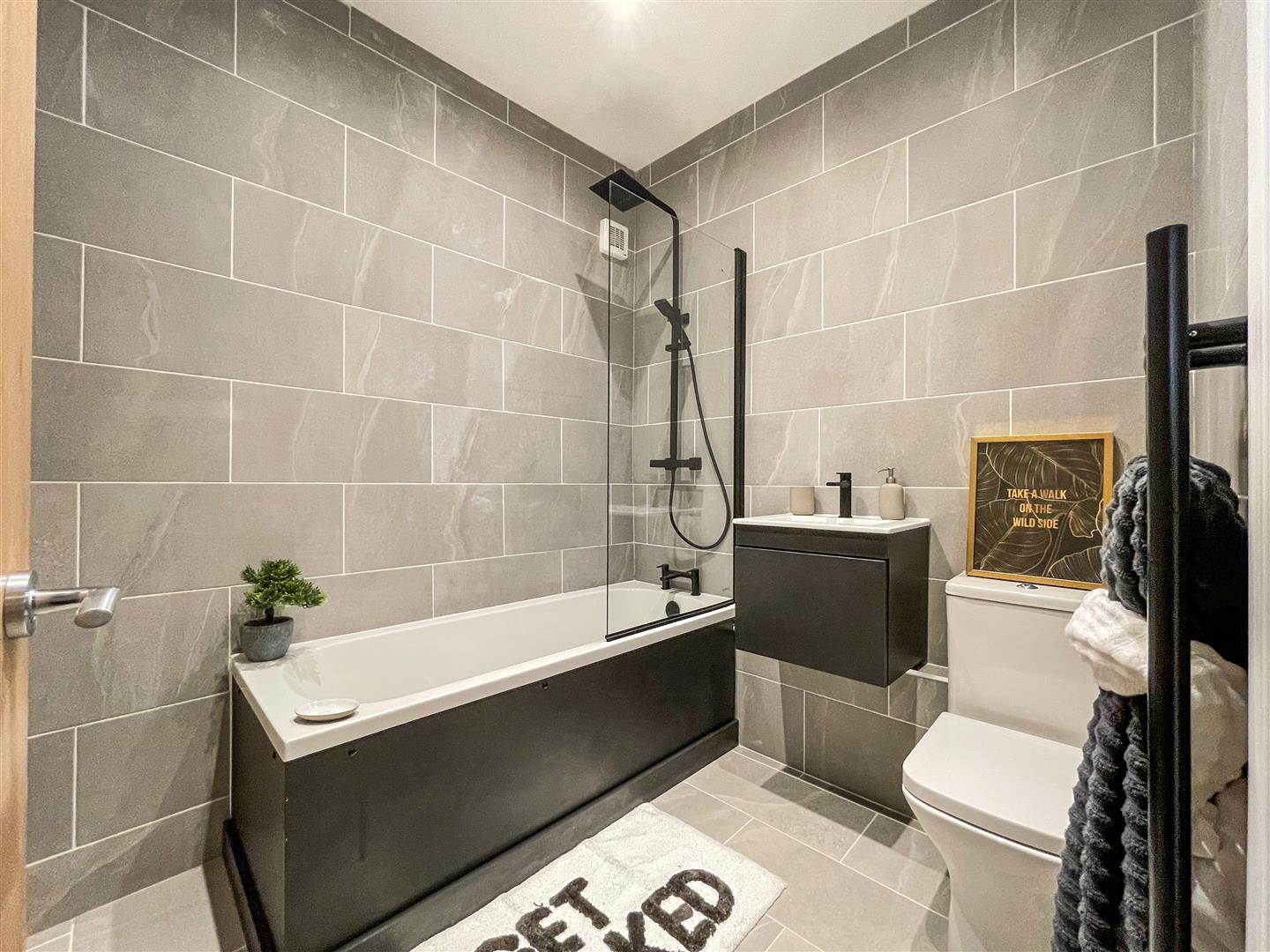 house - end terrace for sale sunny bank