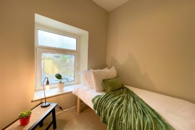 house - end terrace for sale sunny bank