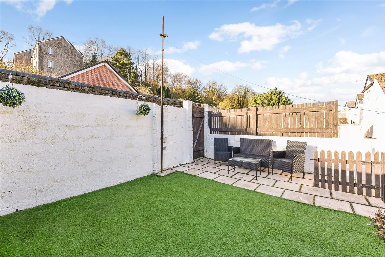 house - terraced for sale barry road