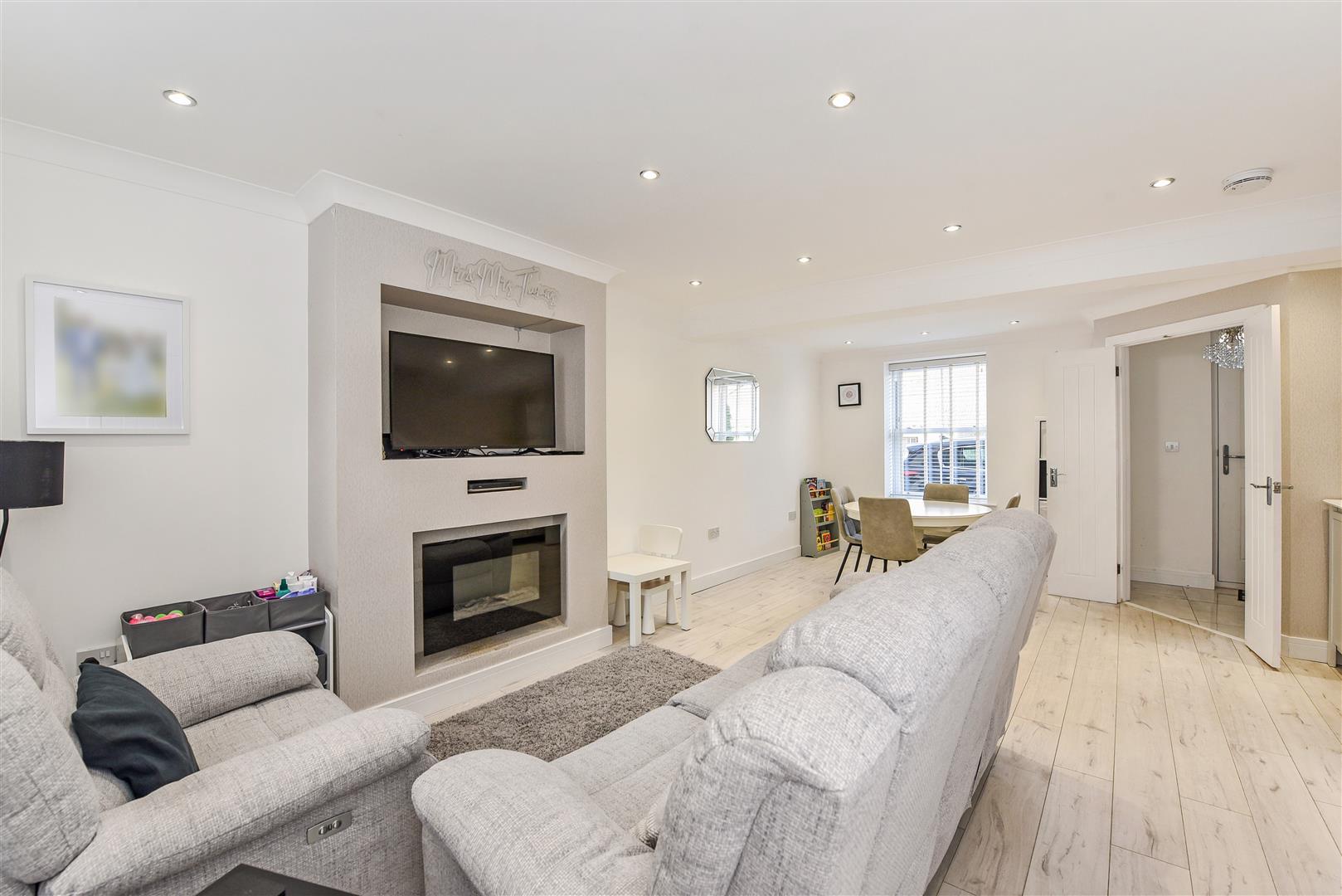 house - terraced for sale barry road