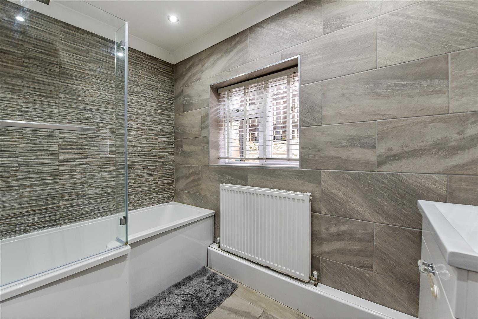 house - terraced for sale barry road