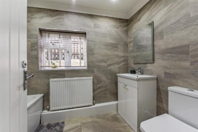 house - terraced for sale barry road