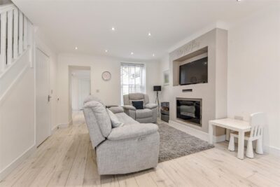 house - terraced for sale barry road