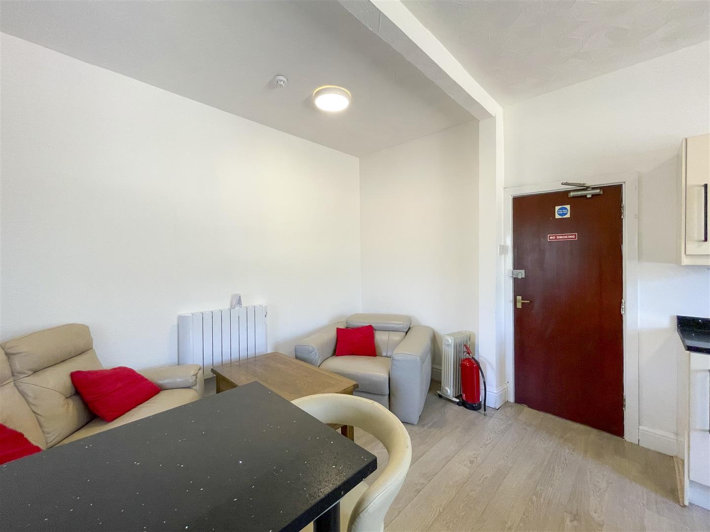 flat for sale wood road