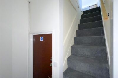 flat for sale wood road