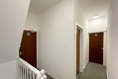 flat for sale wood road