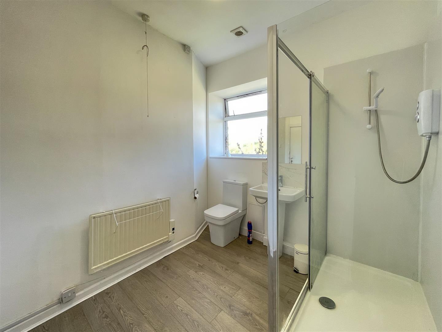 flat for sale wood road