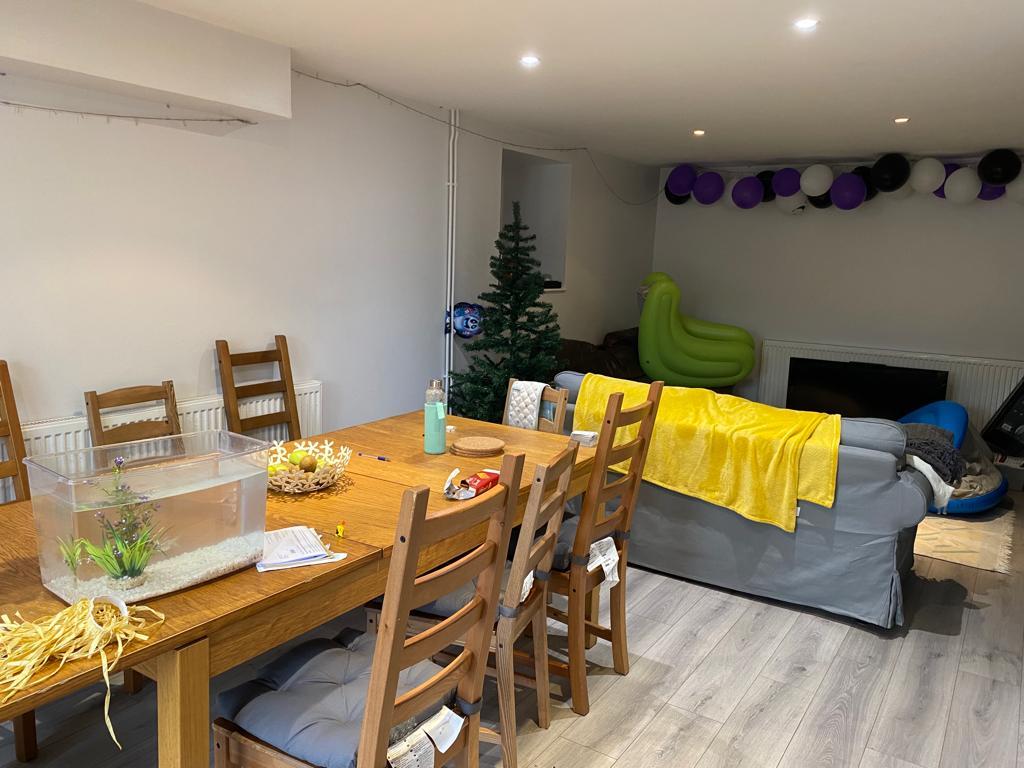 house - end terrace for sale wood road