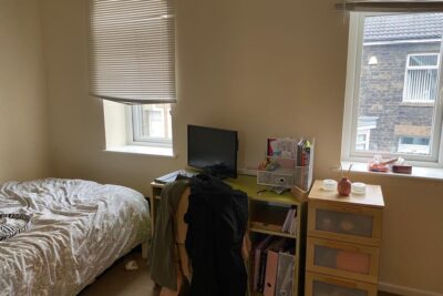 house - end terrace for sale wood road