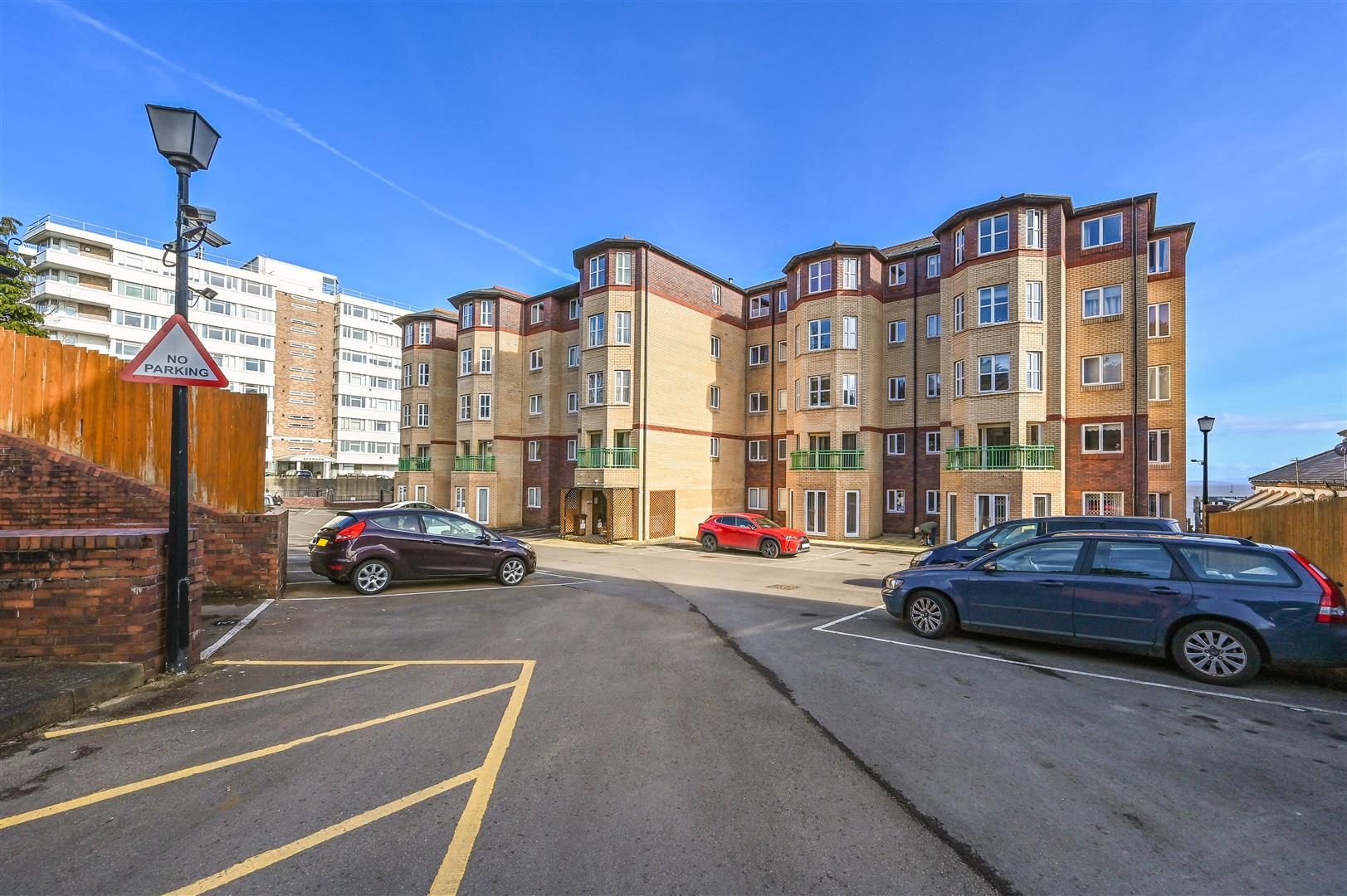 apartment for sale alexandra court