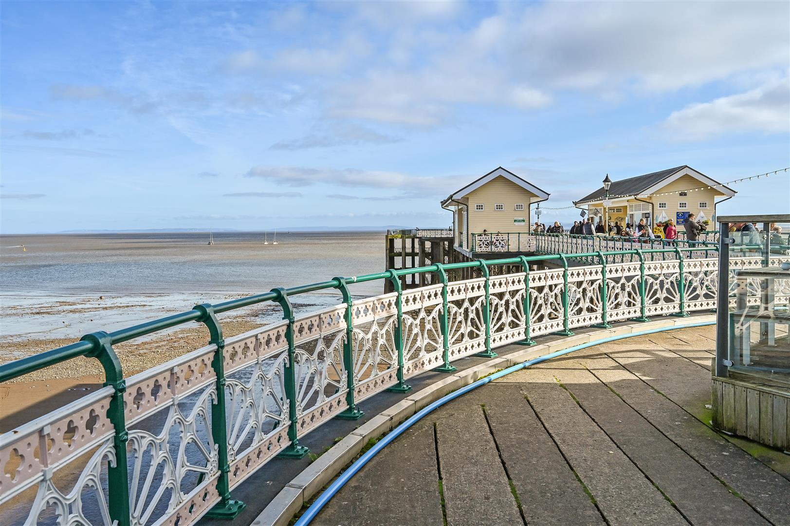 apartment for sale alexandra court