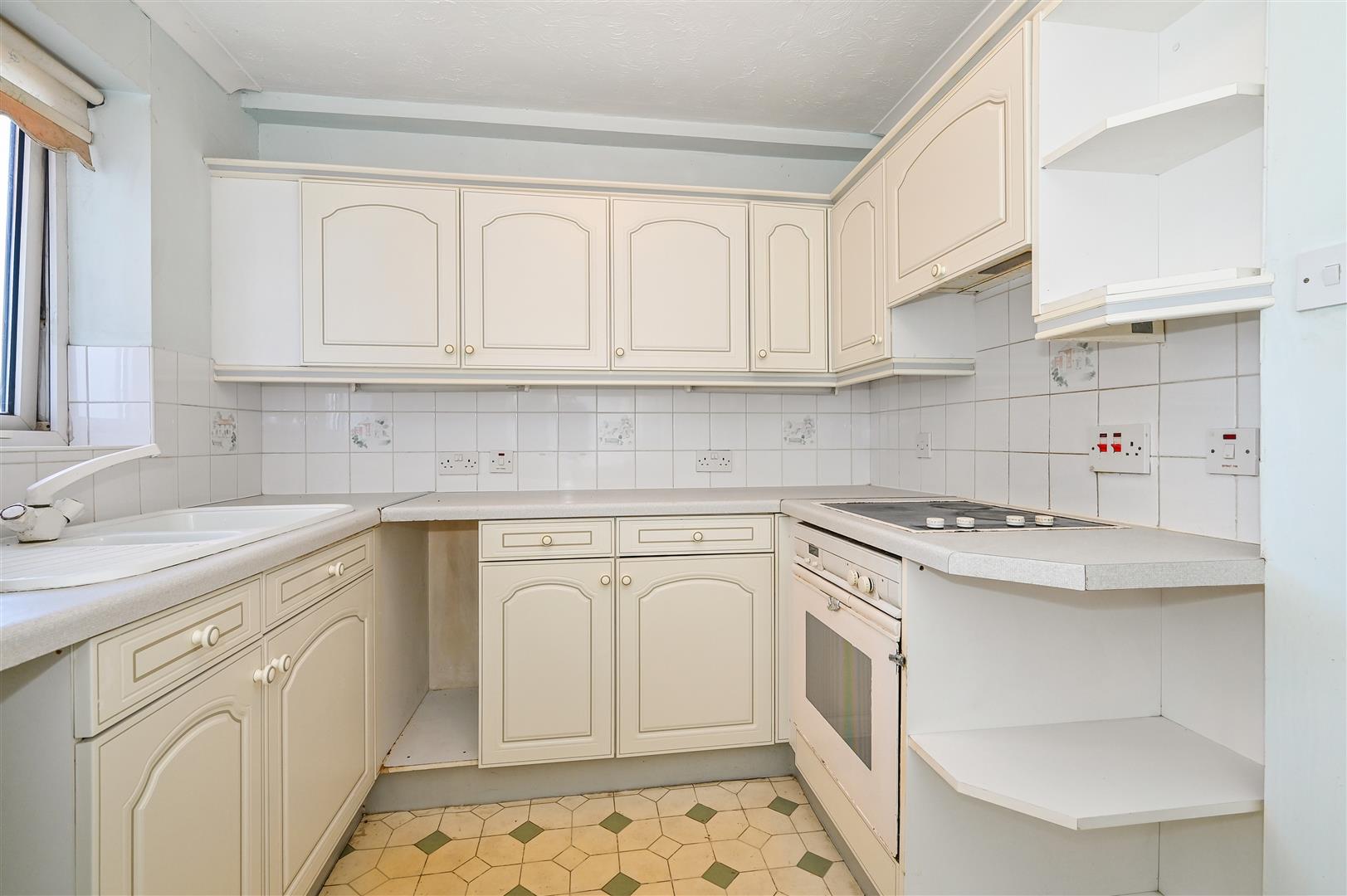 apartment for sale alexandra court