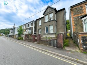 house - detached for sale llantwit road