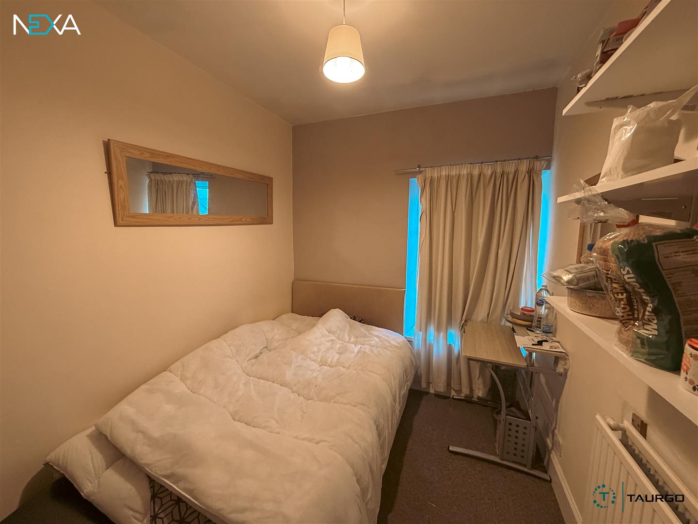 room for rent queen street cf37 1rw