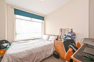 house - end terrace for sale wood road