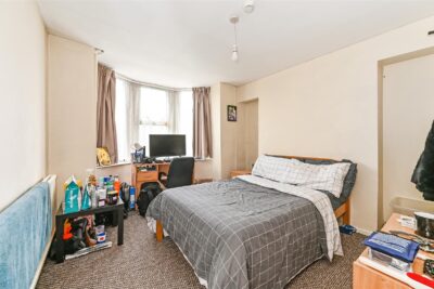 house - end terrace for sale wood road