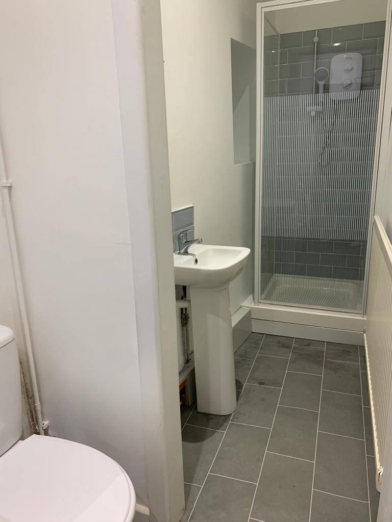 house - terraced for sale park street