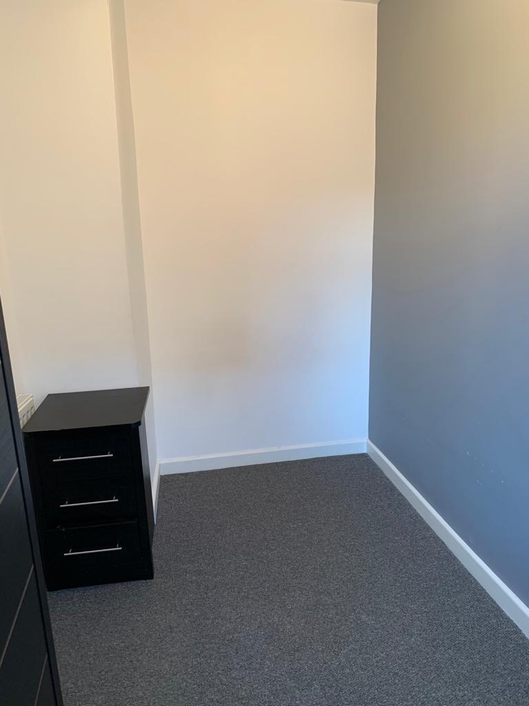 house - terraced for sale park street