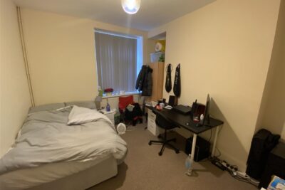 house - terraced for rent meadow street