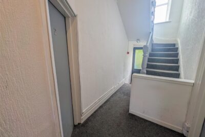 flat for sale wood road