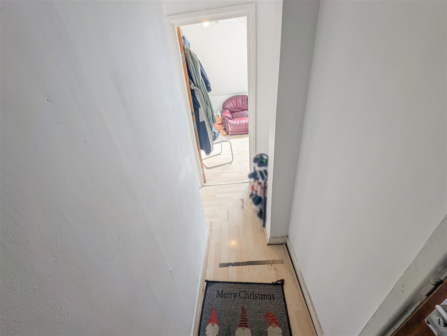 flat for sale wood road