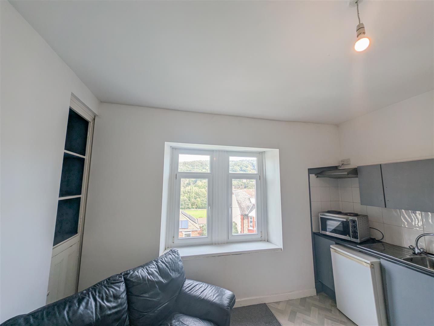 flat for sale wood road