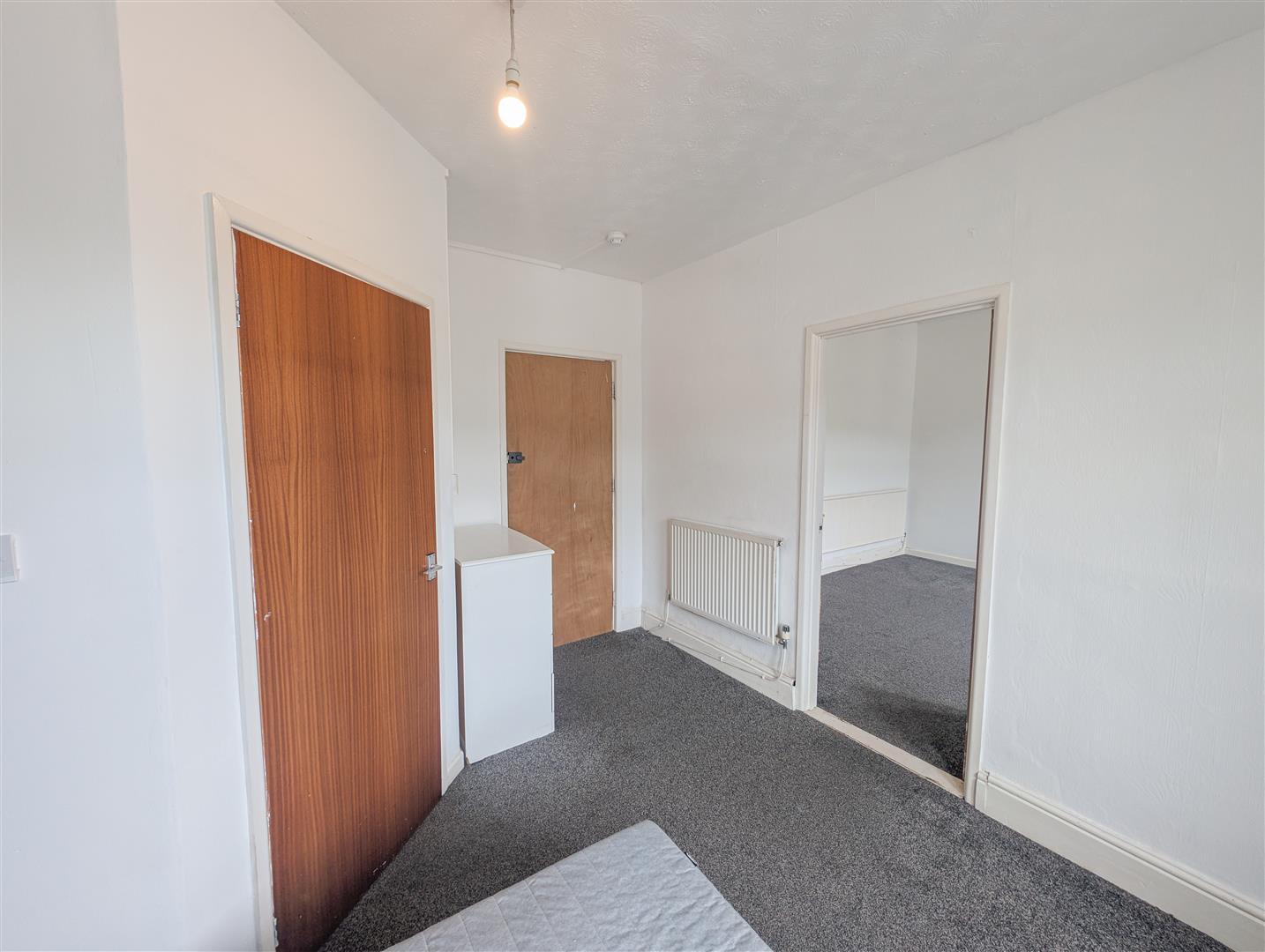 flat for sale wood road