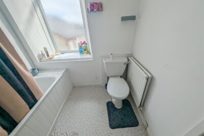 flat for sale wood road