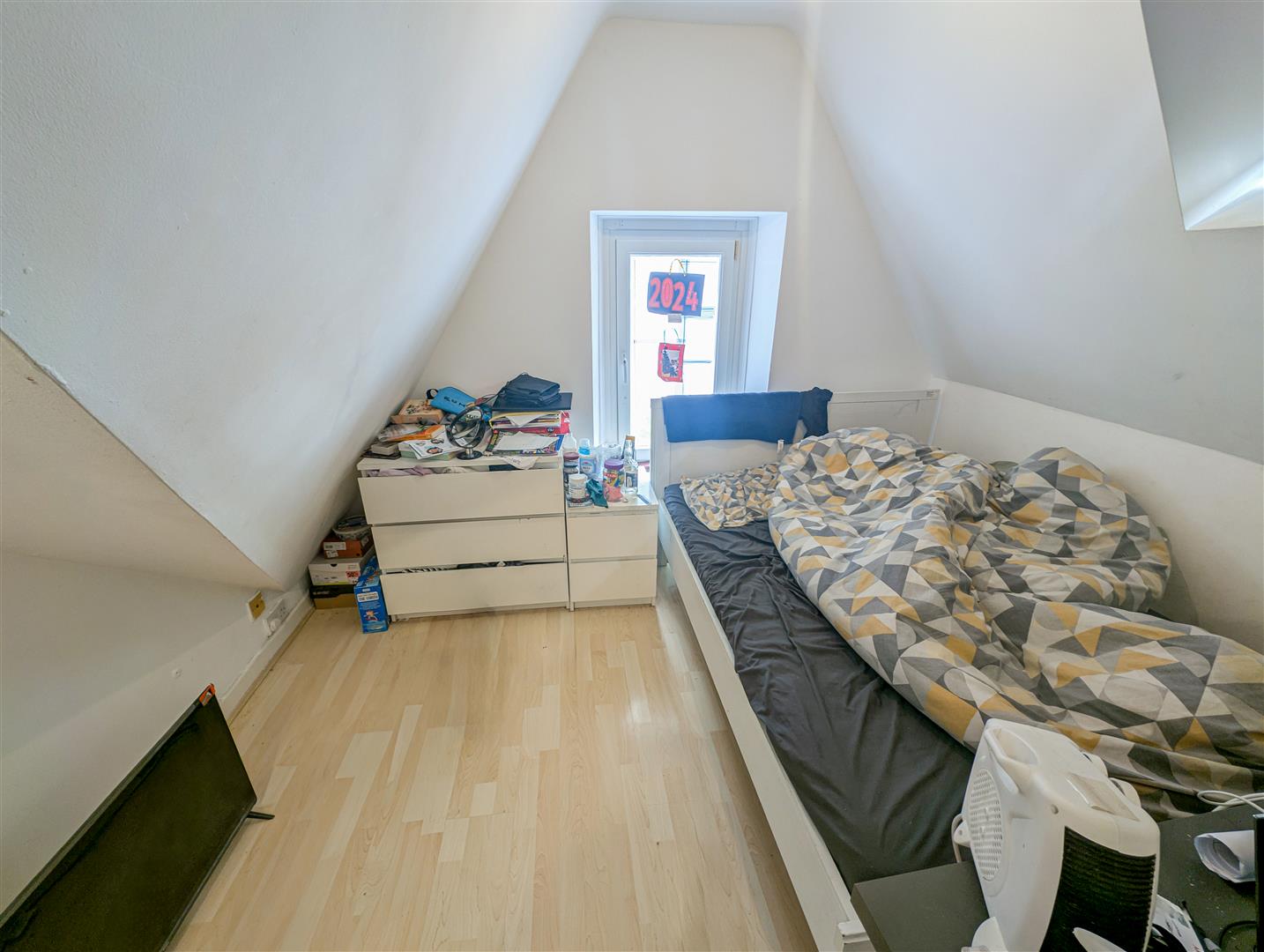 flat for sale wood road