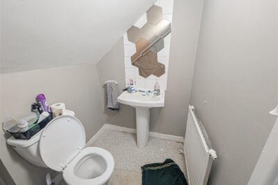 flat for sale wood road