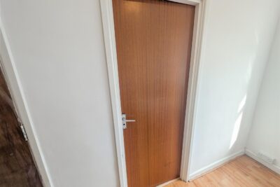 flat for sale wood road