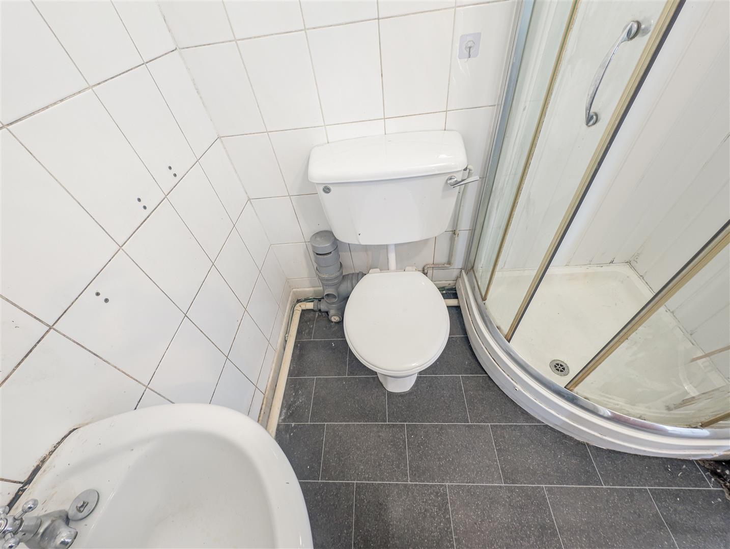 flat for sale wood road