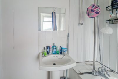 flat for sale wood road