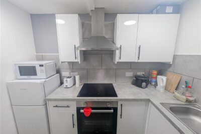 flat for sale wood road