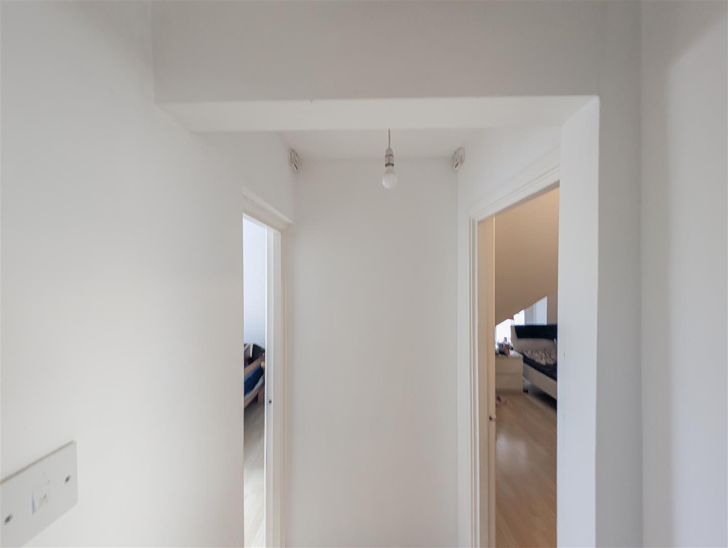 flat for sale wood road