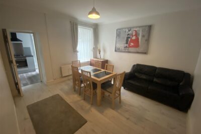 room for rent castle buildings