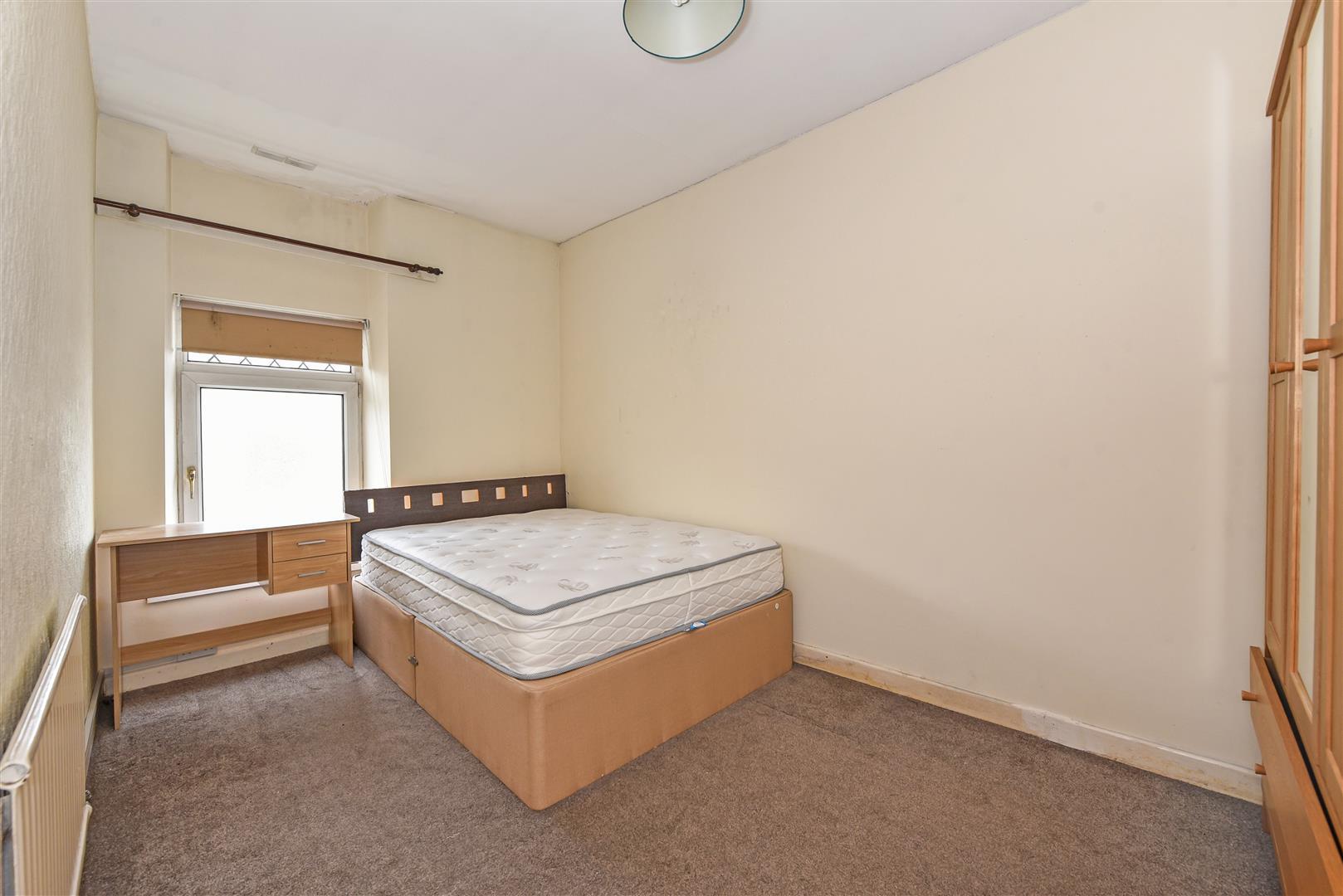 room for rent meadow street