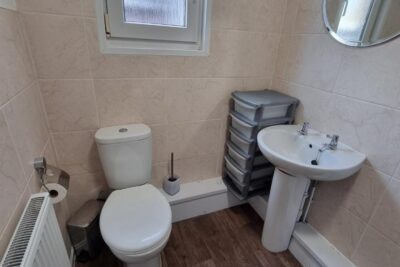 room for rent hilda street , pontypridd treforest, pontypridd,