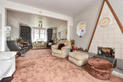 house - detached for sale cardiff road