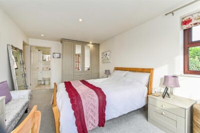 house for sale the farthings