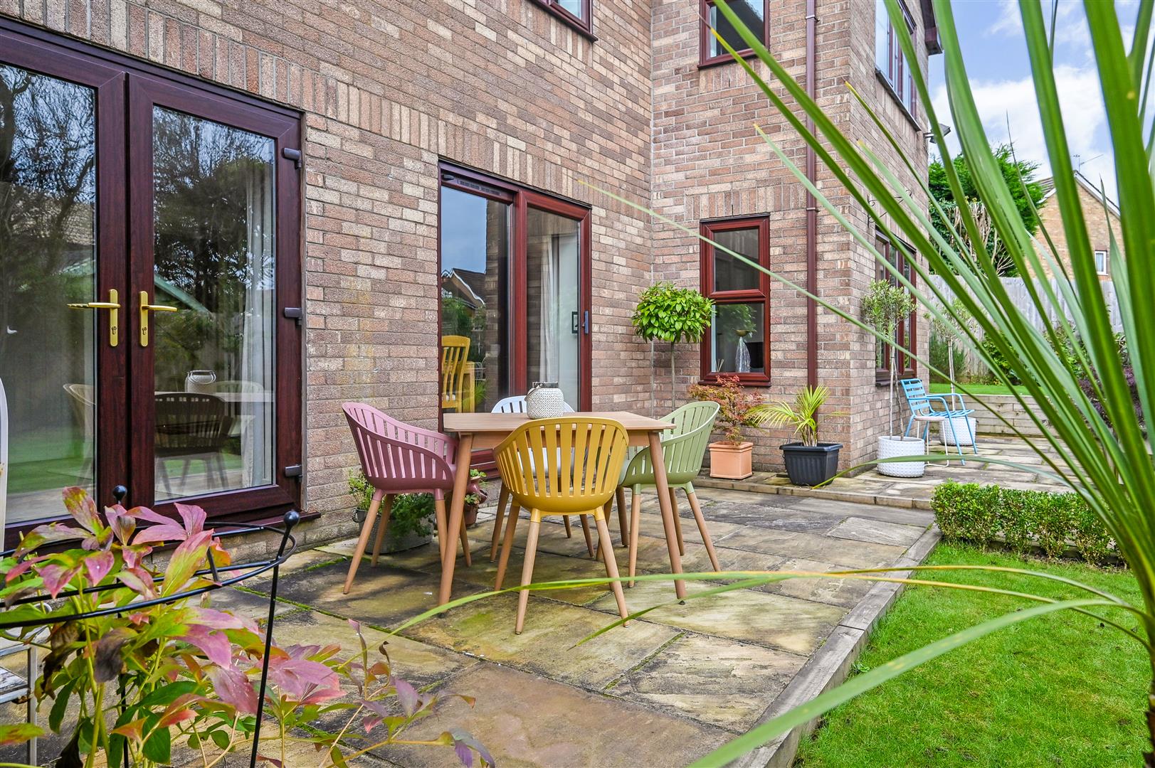 house for sale the farthings