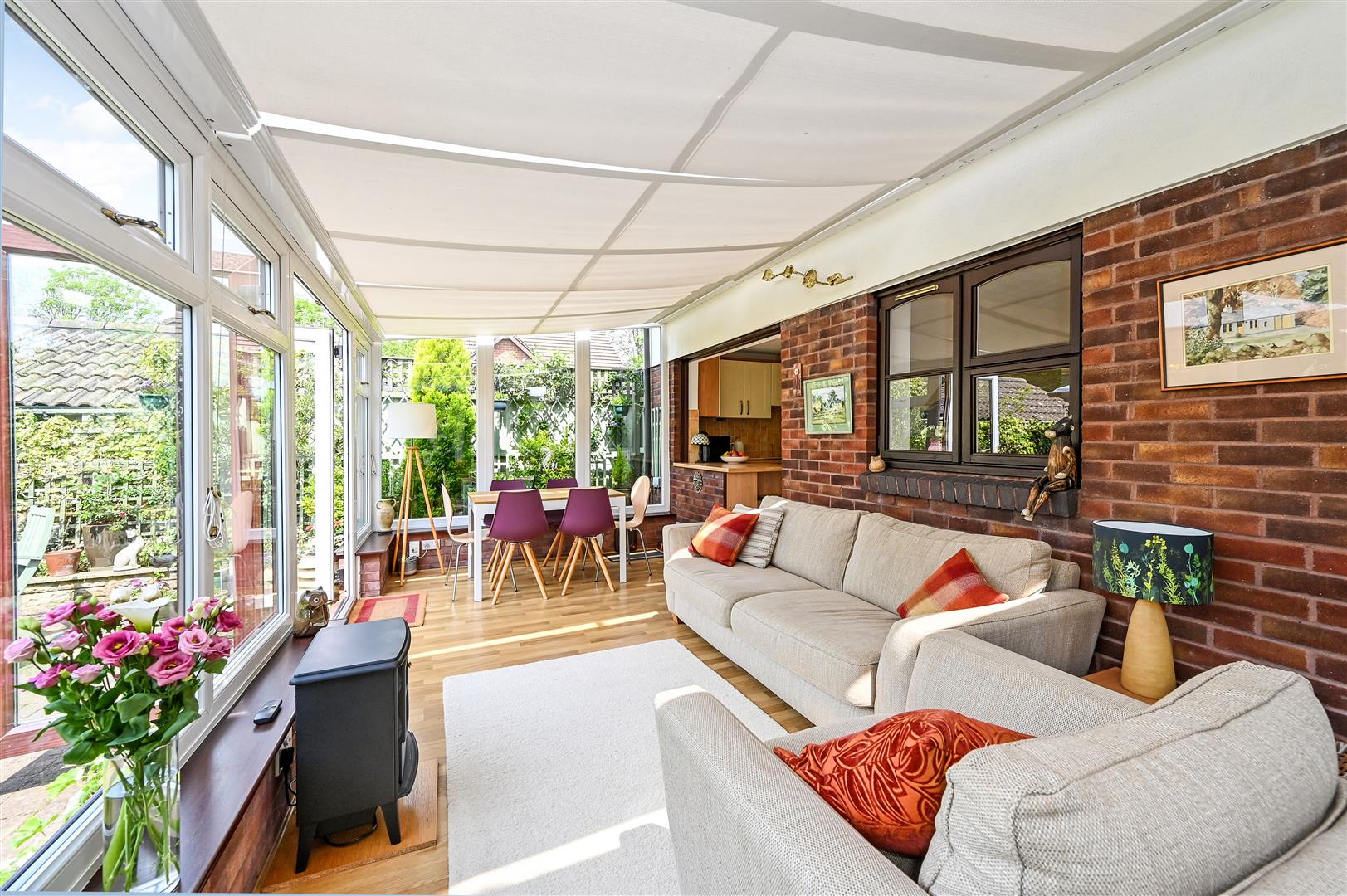 house for sale apollo close