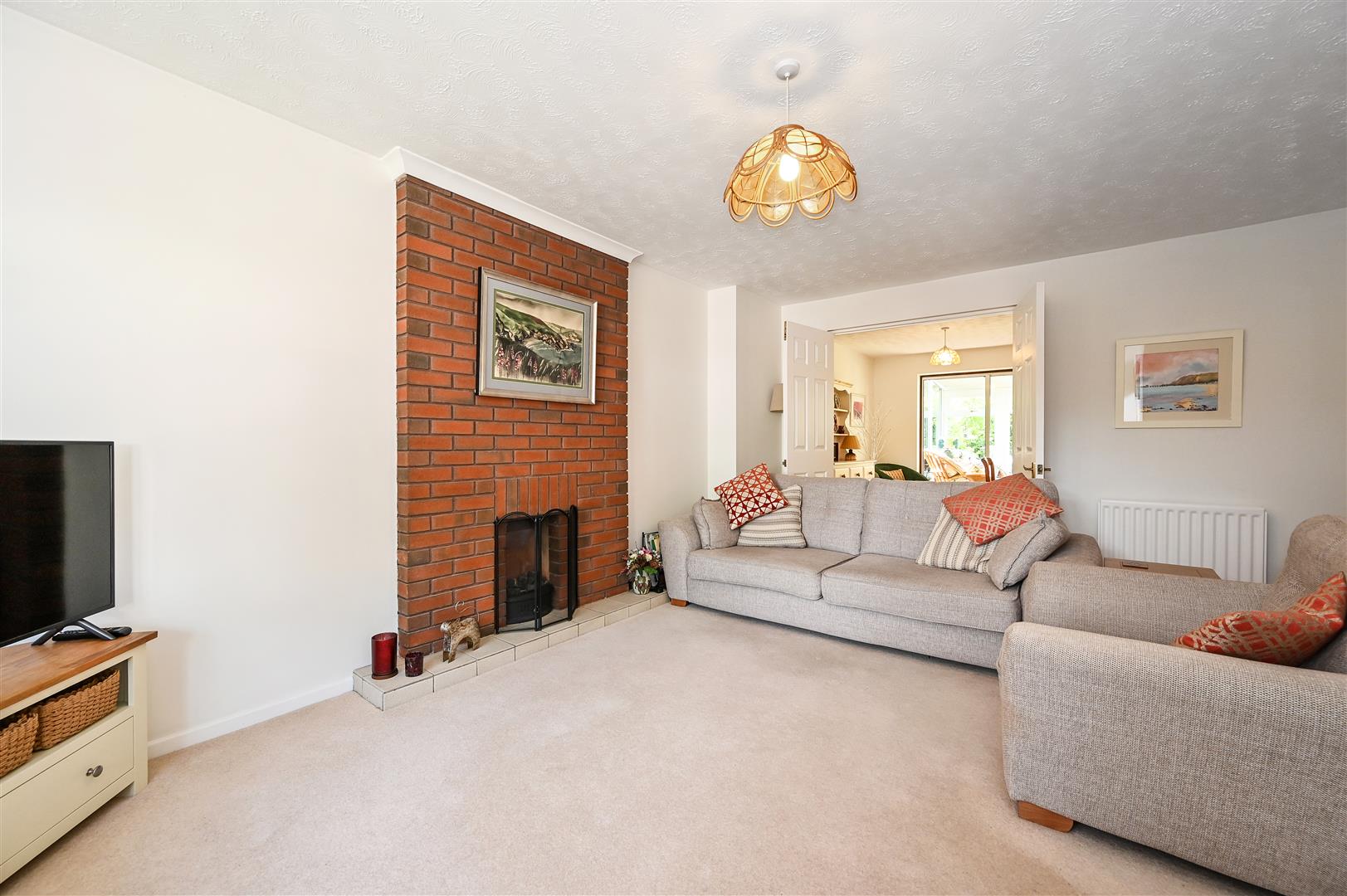 house for sale apollo close