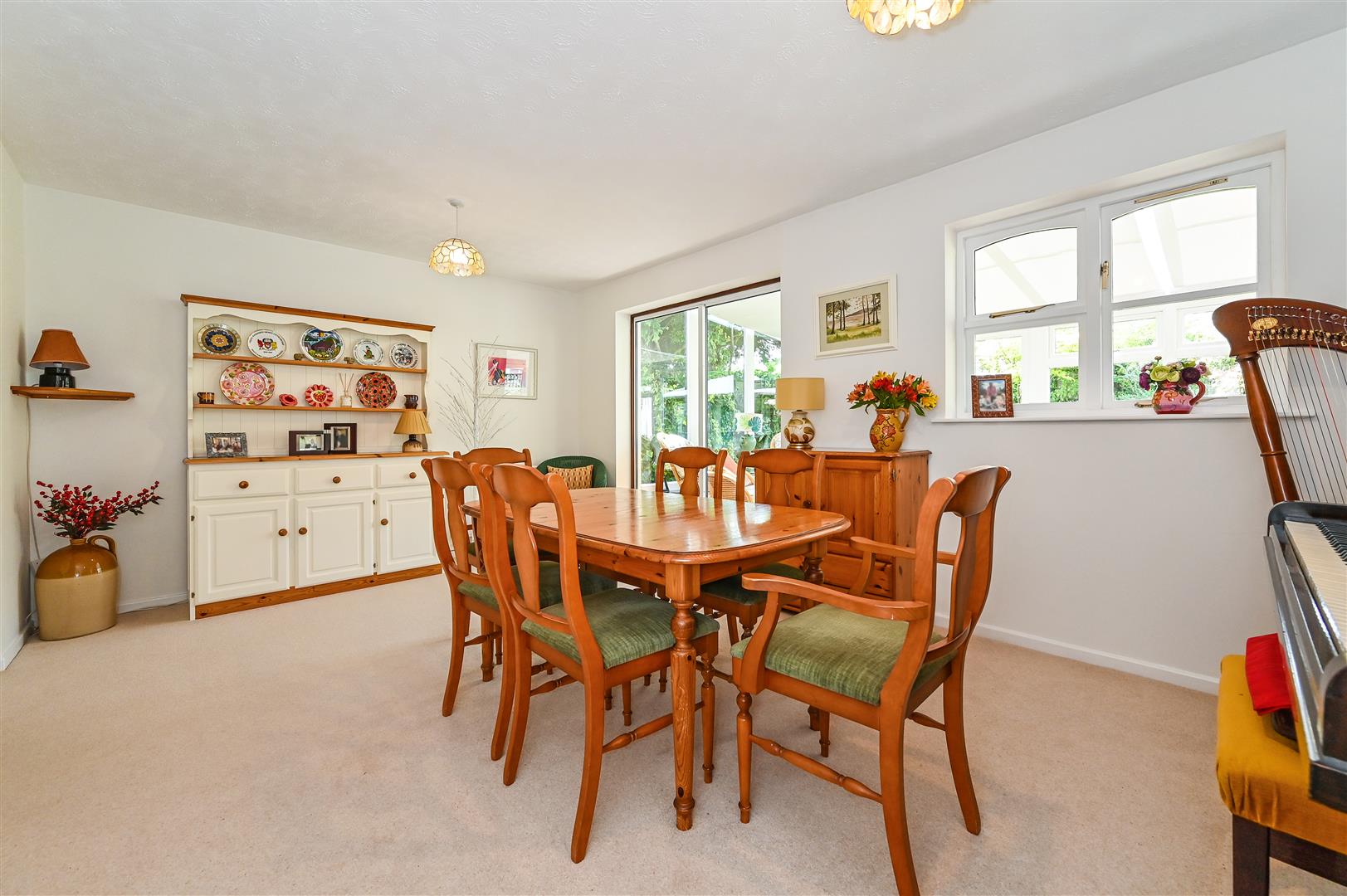 house for sale apollo close