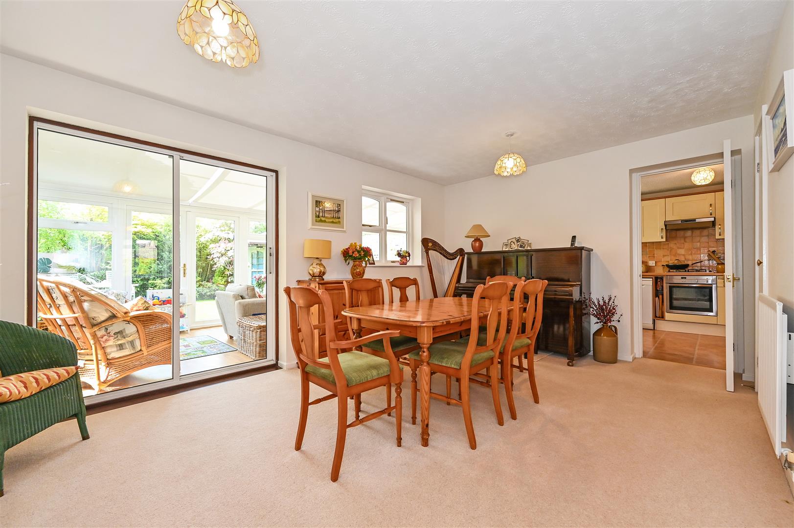 house for sale apollo close