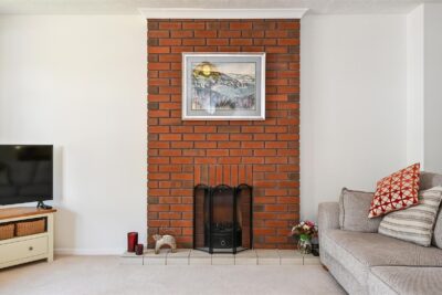 house for sale apollo close