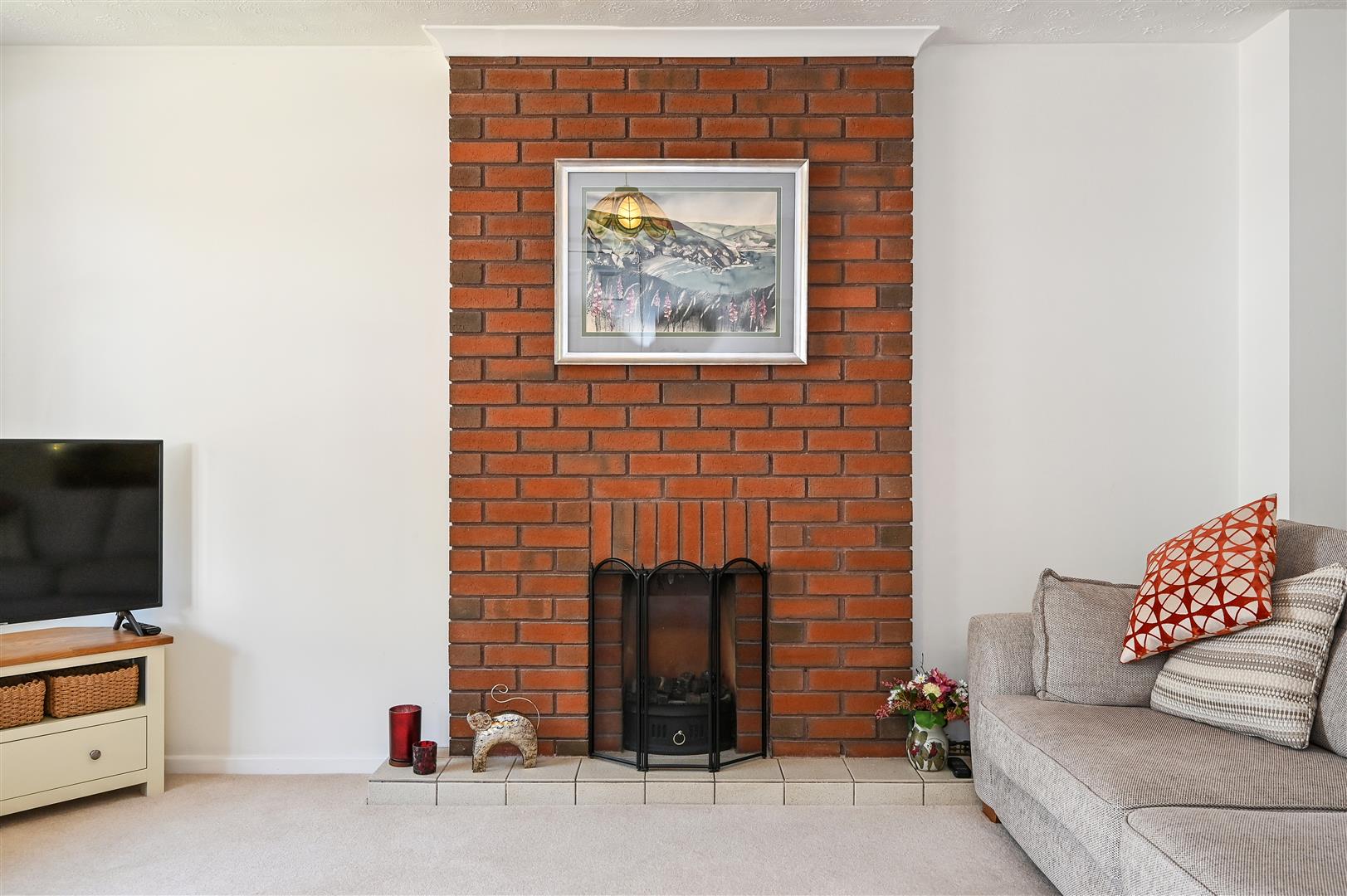 house for sale apollo close